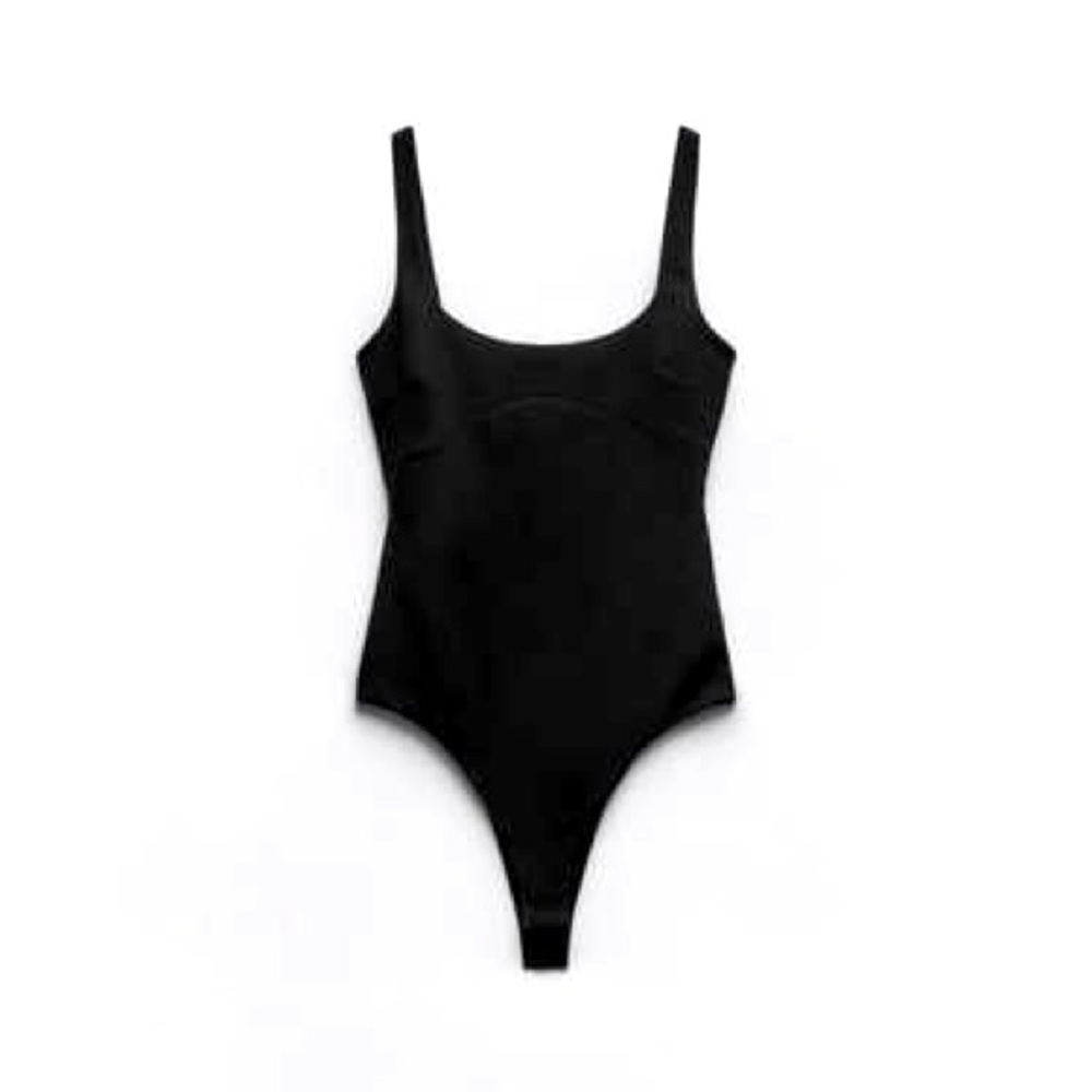 Zara Women’s Black Bodysuit Size Large
